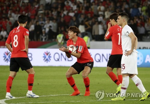 -아시안컵- 한국 축구, 카타르 한방에 통한의 0-1 패배…8강 탈락(종합)