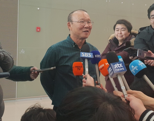 '쌀딩크' 박항서의 다음 도전…올림픽 1차 예선 통과에 집중