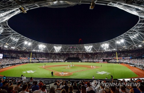 MLB 양키스-보스턴, 역사적인 유럽 첫 경기서 기록 양산
