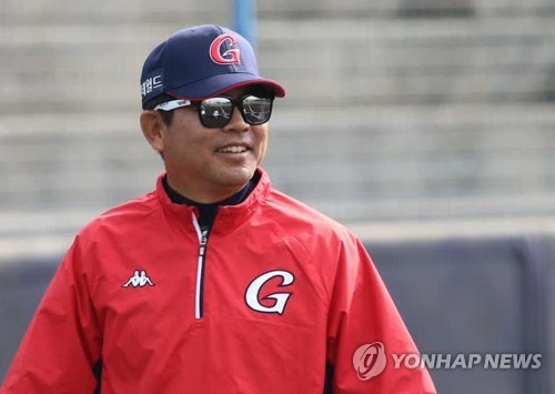 앙금 푼 양상문·김태형 감독…얼굴 보니 좋네요