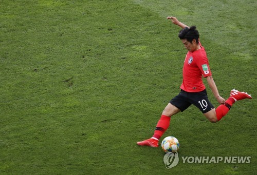 스페인 언론 이강인 발렌시아 떠난다…임대 이적 결정
