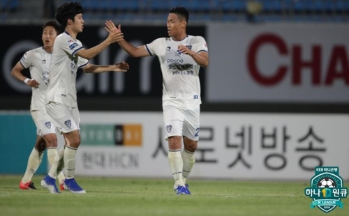 '주니오 결승골' 울산, 최하위 인천 꺾고 선두 탈환(종합)