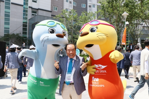 장휘국 광주교육감 세계수영대회 북 참가 간절히 바란다
