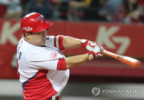 KIA 안치홍 1군 복귀…삼성 구자욱·김헌곤 전반기 마감