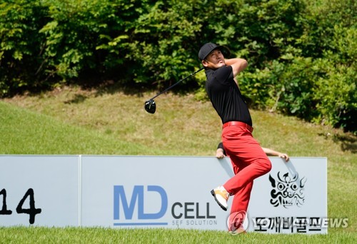 양용은, PGA 배러쿠다 챔피언십 1R 5위…최호성 92위