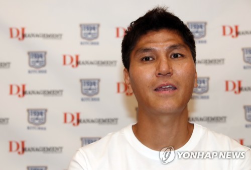 축구 대표 풀백 출신 김동진 은퇴…홍콩서 지도자로 새 출발