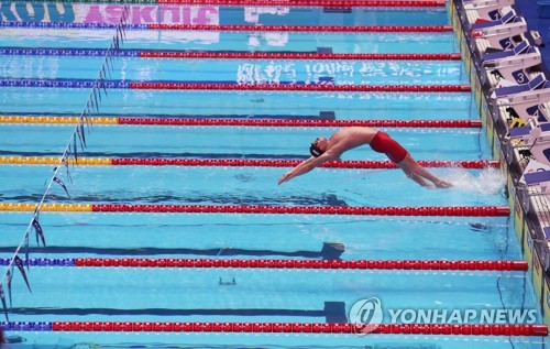 [광주세계수영] 출발대 장비 문제 속출…홀로 뛴 선수들(종합)