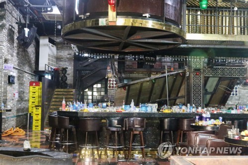 광주 클럽 복층 붕괴로 2명 사망…수영대회 선수 등 17명 부상(종합3보)