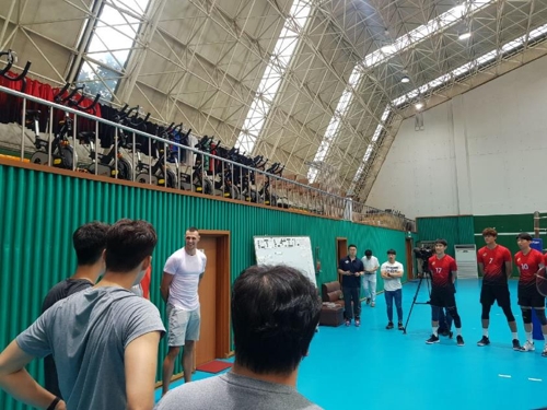 가빈, 아가메즈·산체스와 KOVO컵 예선서 대결…거포 승자는?