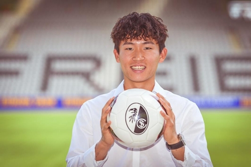 '한국 축구의 미래' 이강인·정우영, 새 시즌 개막전 출격 대기