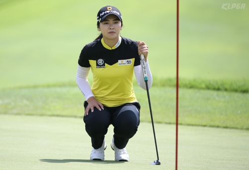 KLPGA투어 신인 돌풍에 가세한 이가영…한화클래식 선두권