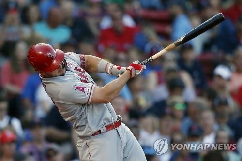 MLB 최고 타자 트라우트, 생애 첫 홈런왕 시동