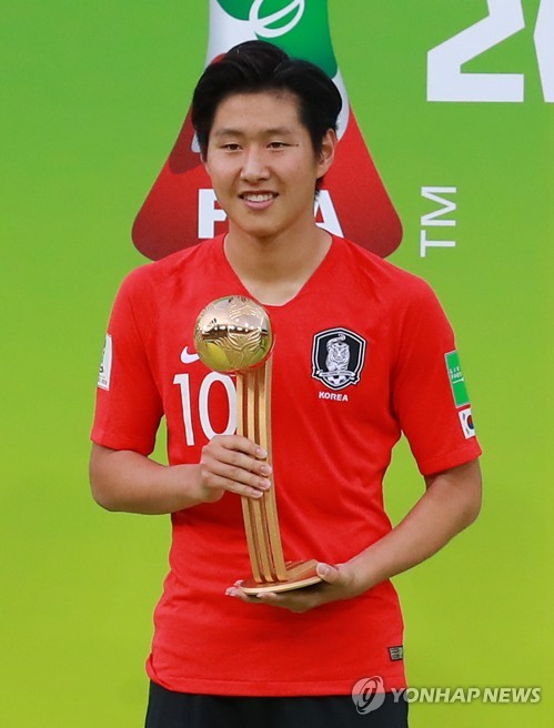 돌아온 이강인·첫 승선 이동경, 벤투호에서 출전 기회 잡을까