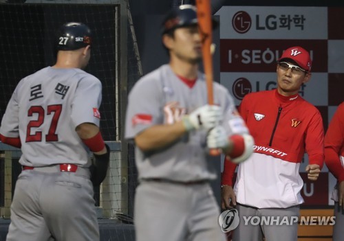 더위 타는 SK 와이번스…염경엽 올 시즌 후 웨이트 훈련 집중
