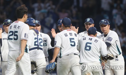 SK, 70승 선착…정규리그 우승 확률 79.3% 잡았다