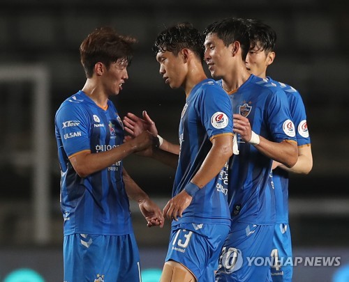 1위 자리 넘보지 마!…전북 '16경기 무패행진+선두수성' 도전