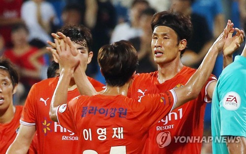 3위 서울·4위 강원 '신구조화 공격진' 정면충돌