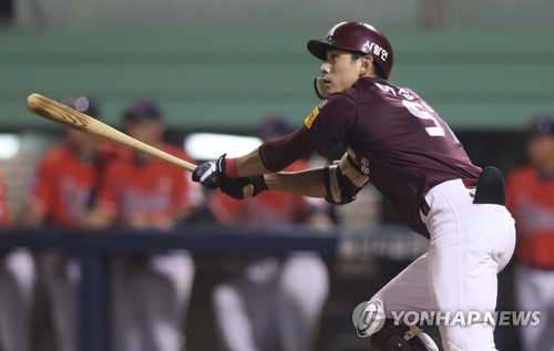 키움, 두산 완파…2위 자리 수성(종합)