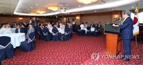 김재홍 컬링연맹회장 컬링장 4곳 건립·팀 2개 창단