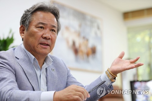 체육회-KOC 분리는 지극히 비민주적…웃음거리 될 것