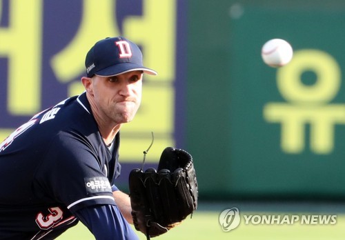 20승 달성한 린드블럼, 1점대 평균자책점에 투수 부문 4관왕까지