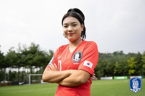 '여자축구의 미래' 16세 곽로영 이강인 선수가 더 잘하죠