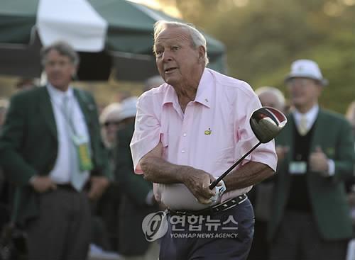 [권훈의 골프산책] 선수따라 다른 캐디 보너스…한번에 12억원도