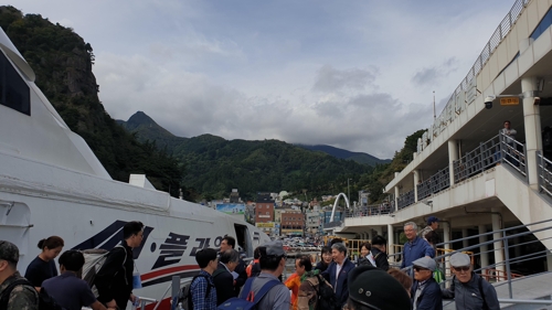 서울→독도, 다시 서울로…전국체전 성화 채화 기나긴 여정