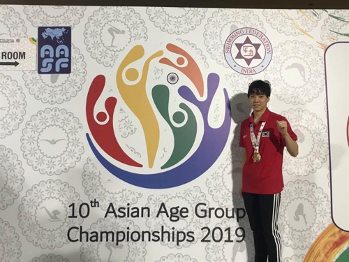 수영 유망주 김민주, 아시아청소년대회 자유형 50m 금메달