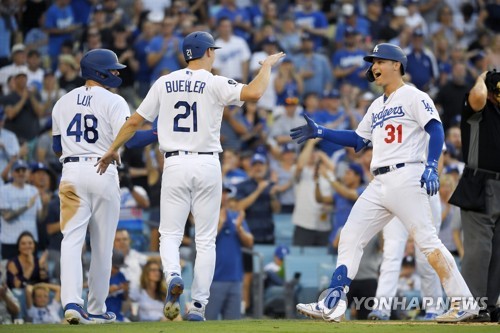 MLB 다저스 홈런 7방 대승…지구 우승 매직넘버 6