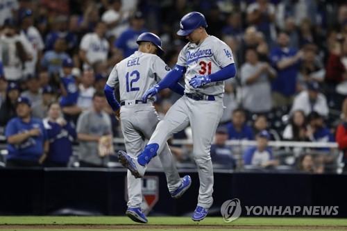 다저스, 샌디에이고에 6-3 승리…NL 최고승률 확정