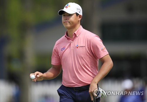 김시우, 세이프웨이 오픈 2R 공동 22위…디섐보 선두