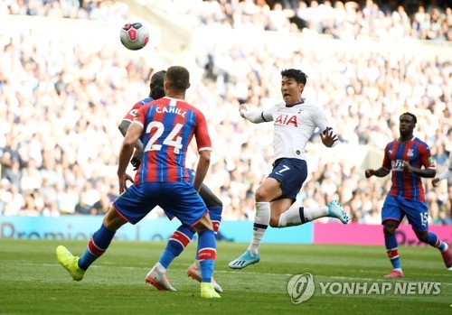 '시즌 3경기 만의 첫 골'…일찌감치 새역사 시동 건 손흥민