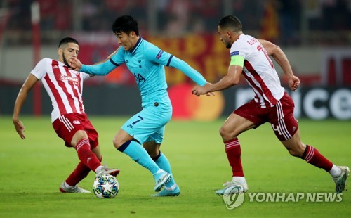 손흥민, UCL 원정 후반 교체출전…2경기 연속골 불발