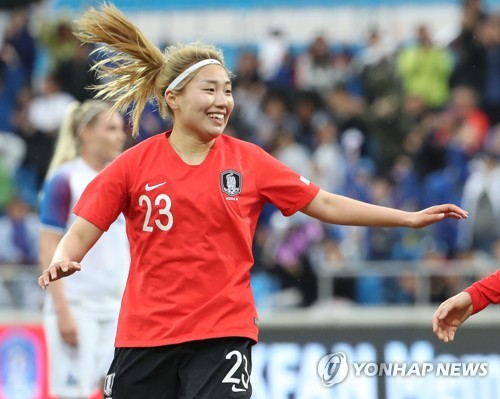 '강채림 멀티골' 여자축구 현대제철, WK리그 20경기 무패