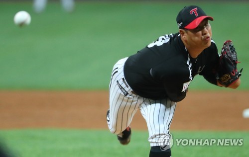 '100만 관중 돌파' LG, 시즌 최종전서 롯데 제압