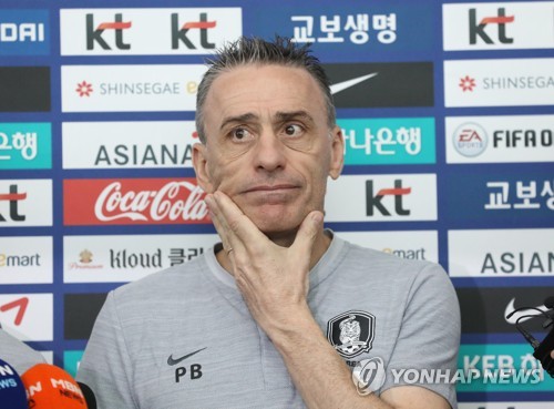 벤투 감독, 30일 월드컵 2차 예선 명단 발표…10월 7일 소집