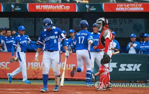 '박주홍 투런포' 한국청소년야구, 중국 꺾고 조 1위 확정