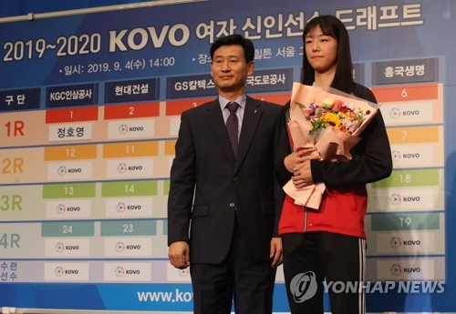 '용병거포'에 '특급신인' 장착 KGC인삼공사, 새 시즌 도약 관심