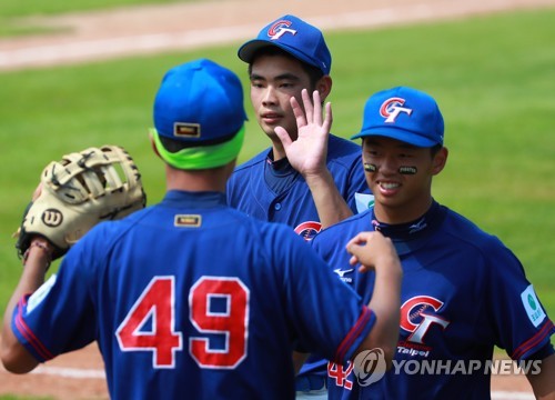 벼랑 끝에 몰린 한국청소년야구, 대만에 2-7 완패