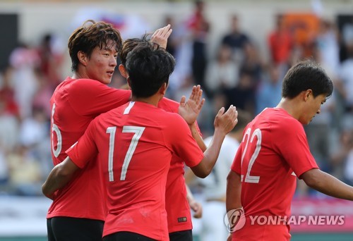 '쾌조의 골 감각' 황의조 중요한 건 2차 예선 첫 경기