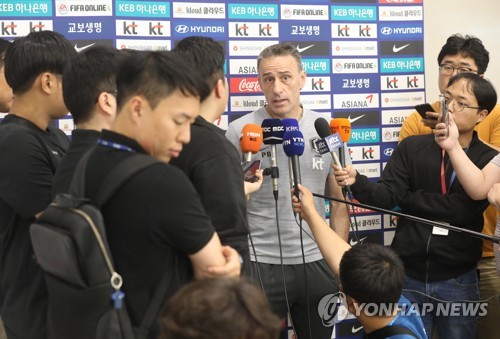 '평양 원정' 월드컵 2차 예선 정상 개최…베이징 경유 '유력'