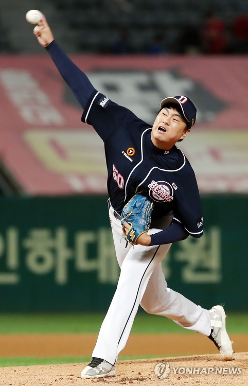 2위 두산, 선두 SK와 더블헤더 싹쓸이…2.5경기 차 추격(종합)