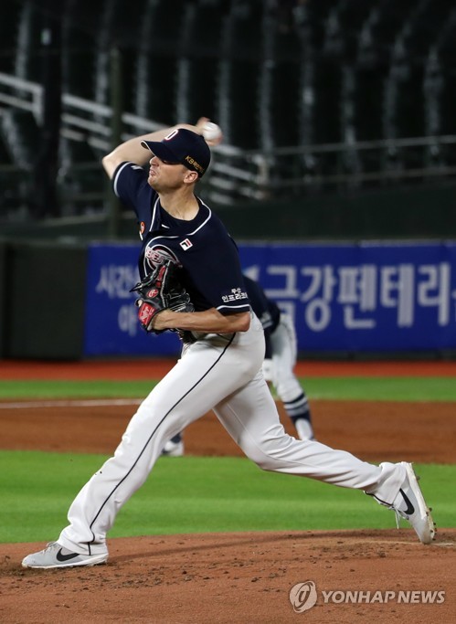 1위 SK, 천신만고 끝에 6연패 탈출…두산, 불방망이로 SK 맹추격(종합)