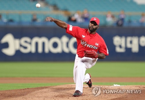 SK 하위타선 3타점 쇼…두산에 다시 1경기 차 선두(종합)