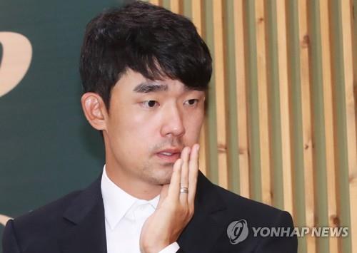 손가락 욕설 프로골퍼 김비오에 자격 정지 3년 중징계(종합)