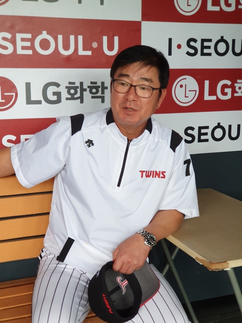류중일 LG 감독 오지환 WC 엔트리 포함…대타로 기용