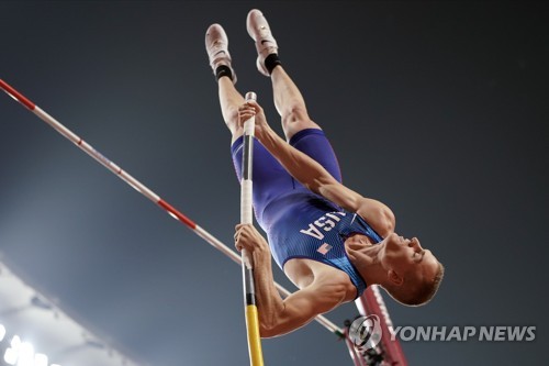 -세계육상- 브레이저, 미국 선수 최초로 800ｍ 우승…32년 만에 대회新