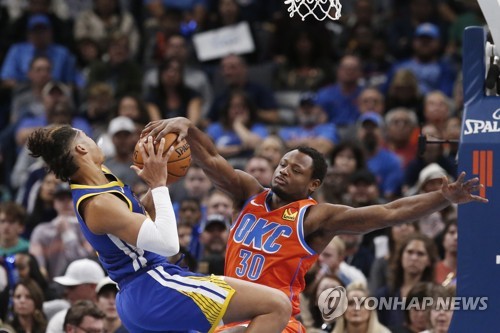 핼러윈의 악몽…골든스테이트, NBA 개막 후 2연패