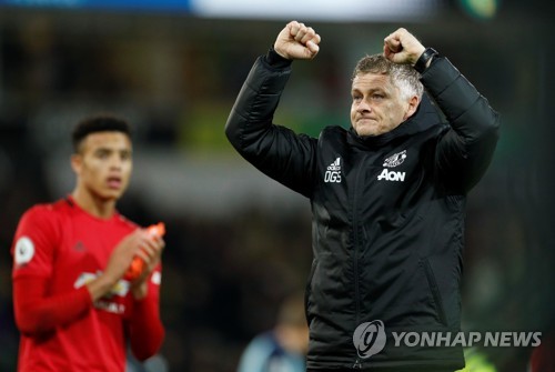 EPL 첫 2천호골·8개월만에 원정승...맨유 솔샤르 오늘처럼만